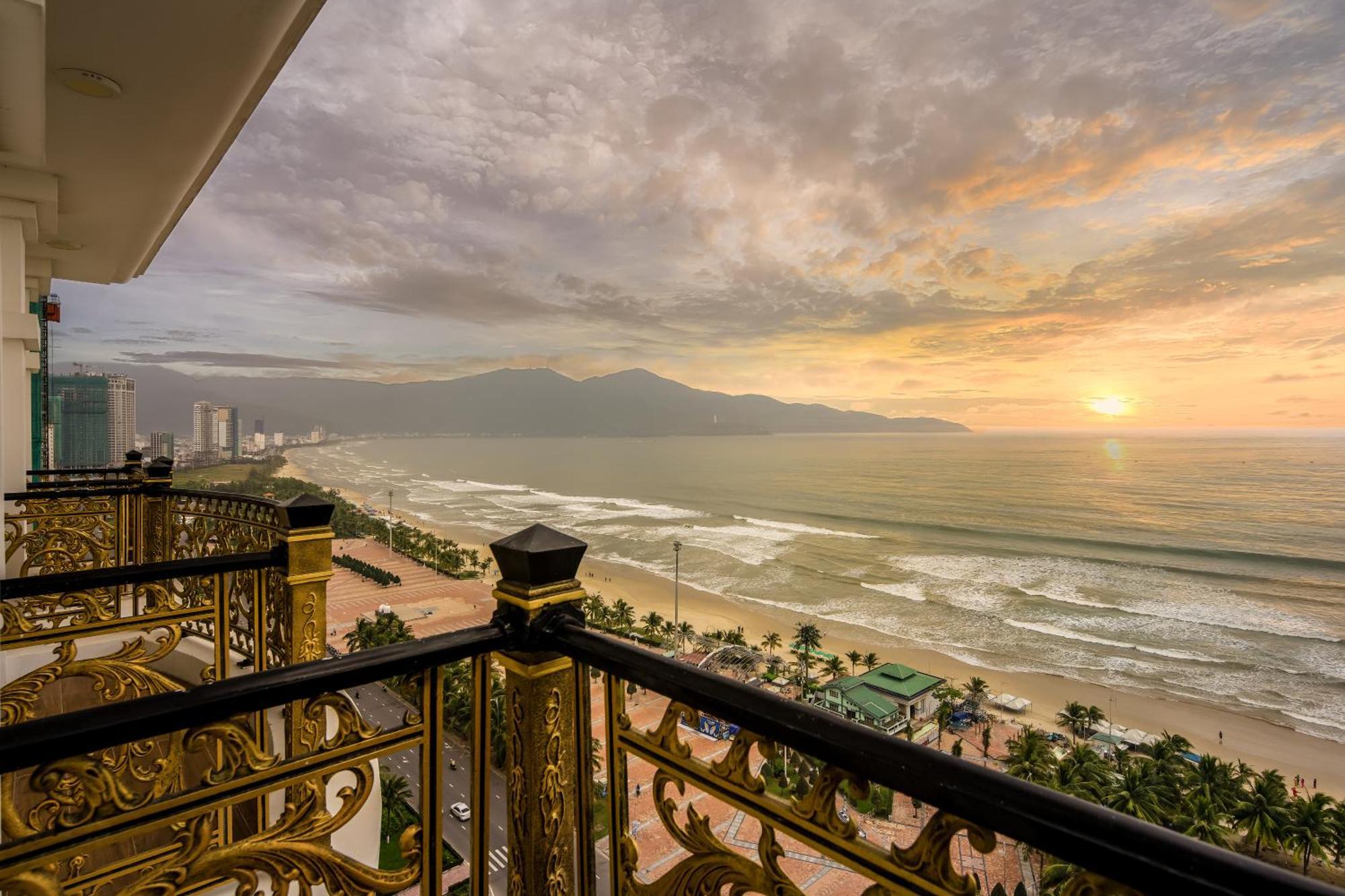 Paracel Beach Hotel Дананг Екстер'єр фото