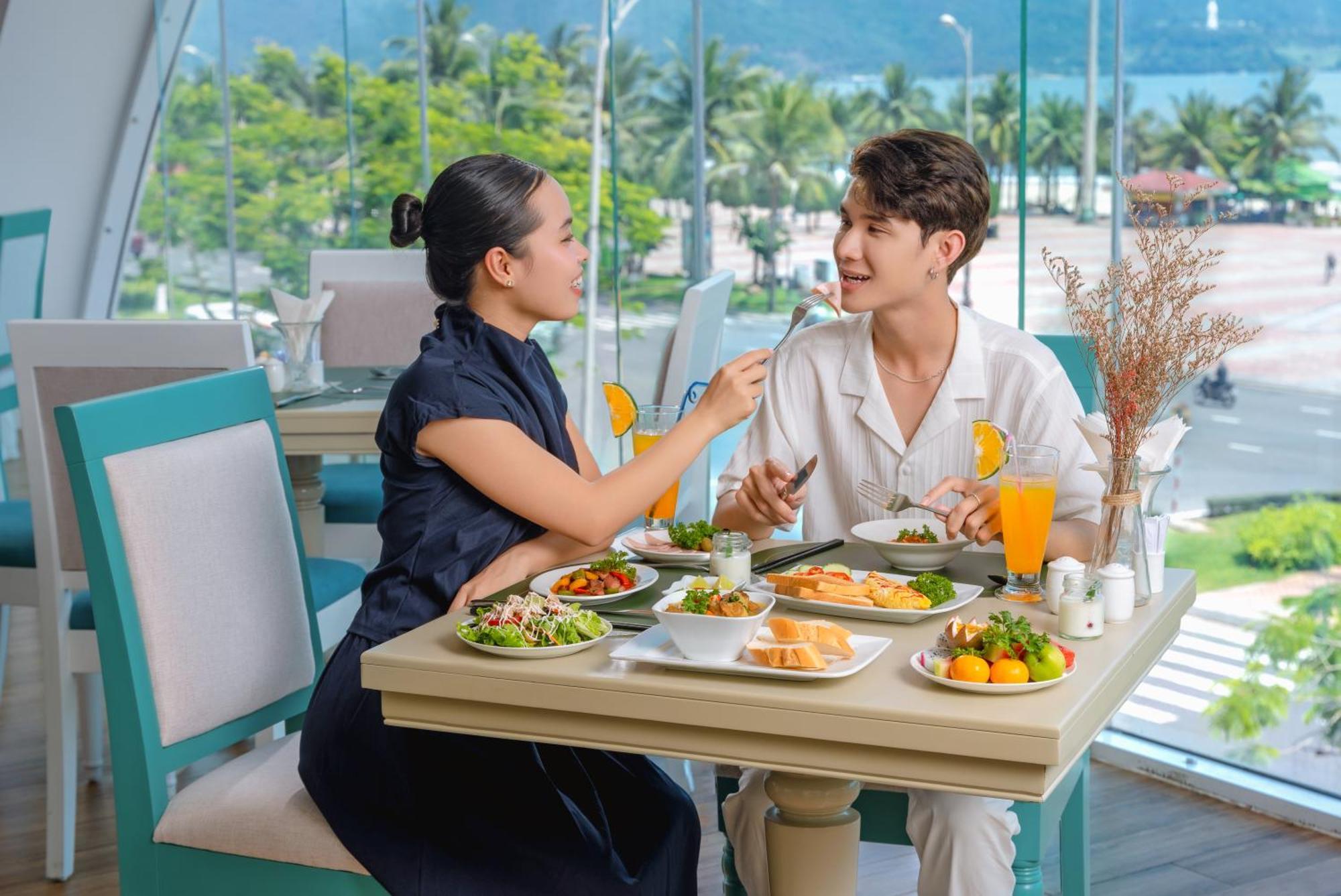 Paracel Beach Hotel Дананг Екстер'єр фото